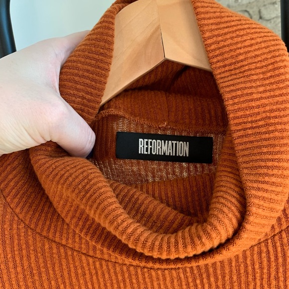 COPY - Reformation Tencel Long Turtleneck Sweater - Picture 2 of 6